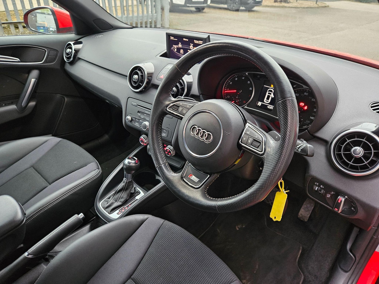 Used Audi A1 for sale - 77376924: Photo 10