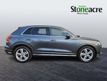 Used Audi Q3 2020 for sale - 77066977: Photo