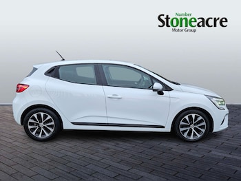 Used Renault Clio 2022 for sale - 77724260: Photo