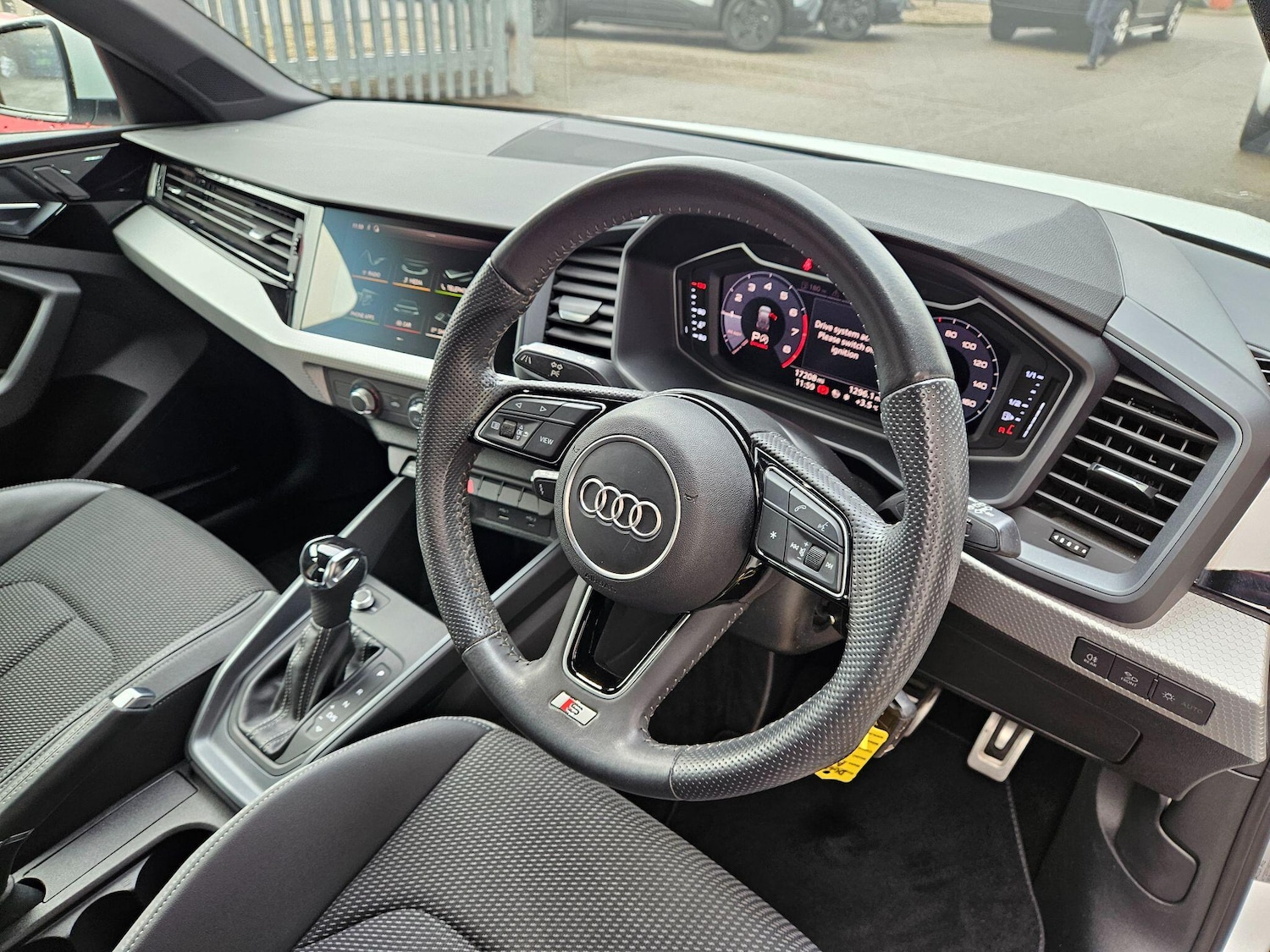 Used Audi A1 for sale - 77425267: Photo 11