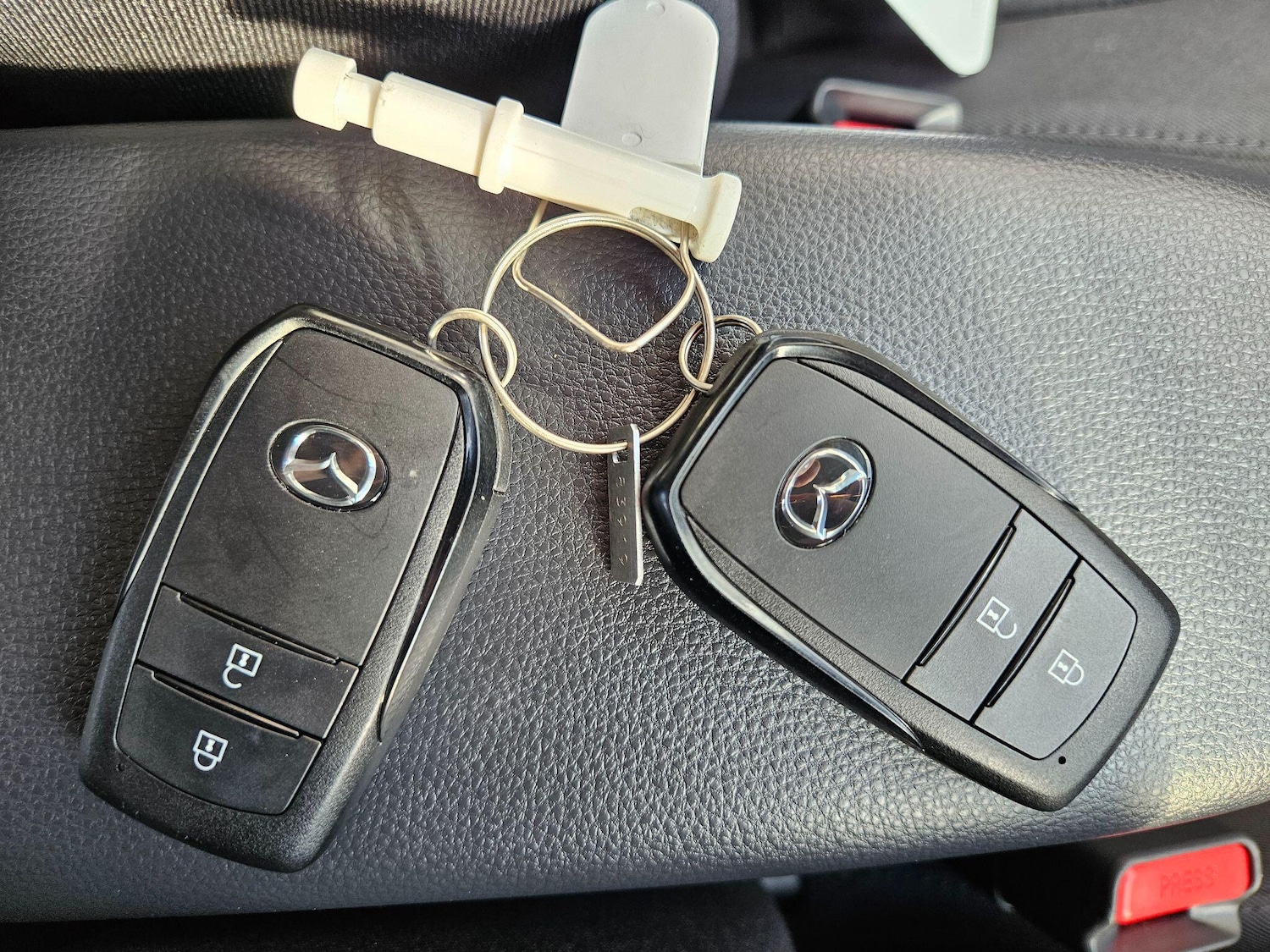 Used Mazda Mazda2 HYBRID 2025 for sale - 76743205: Photo 17