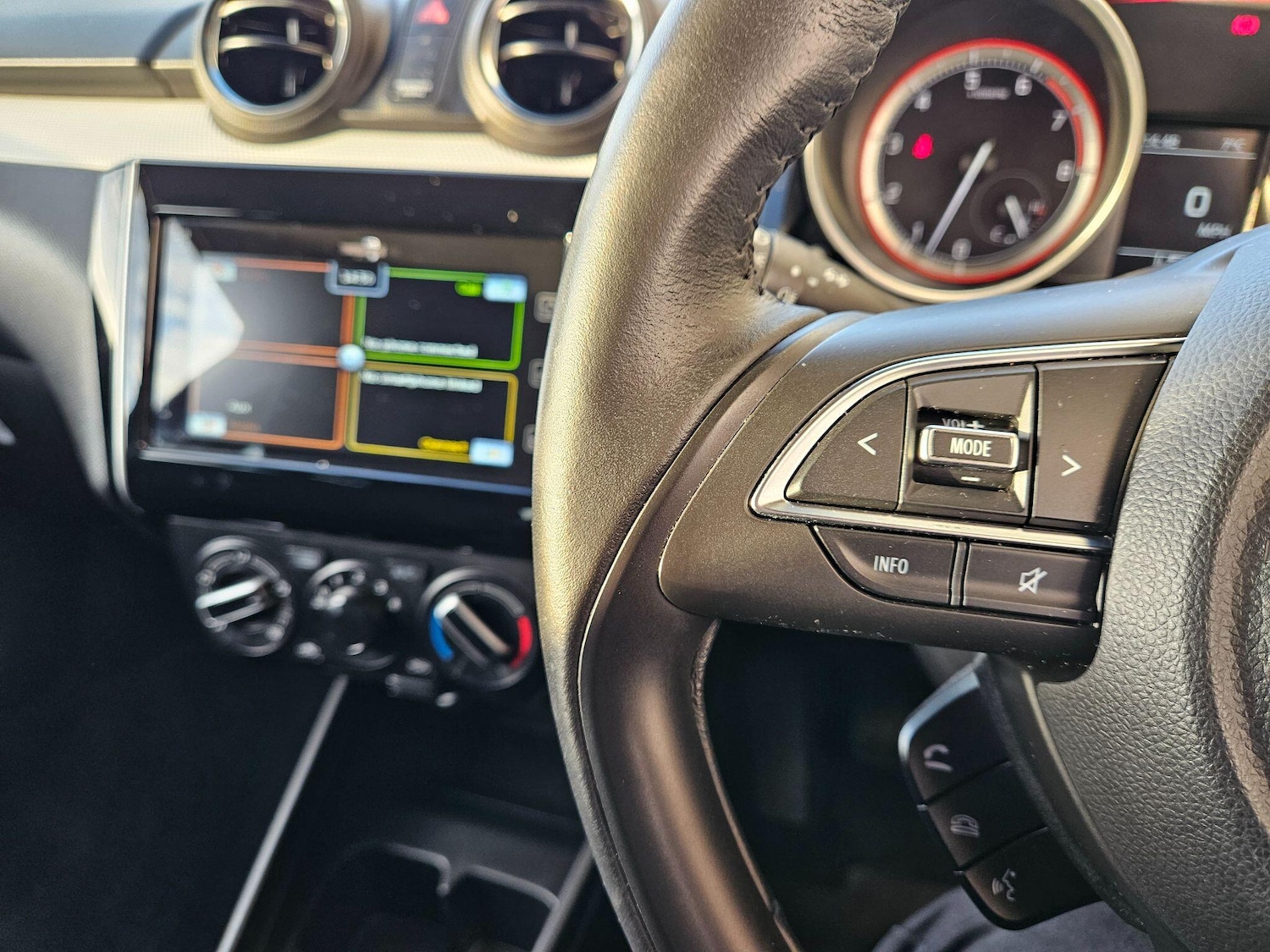 Used Suzuki Swift for sale - 76994062: Photo 15