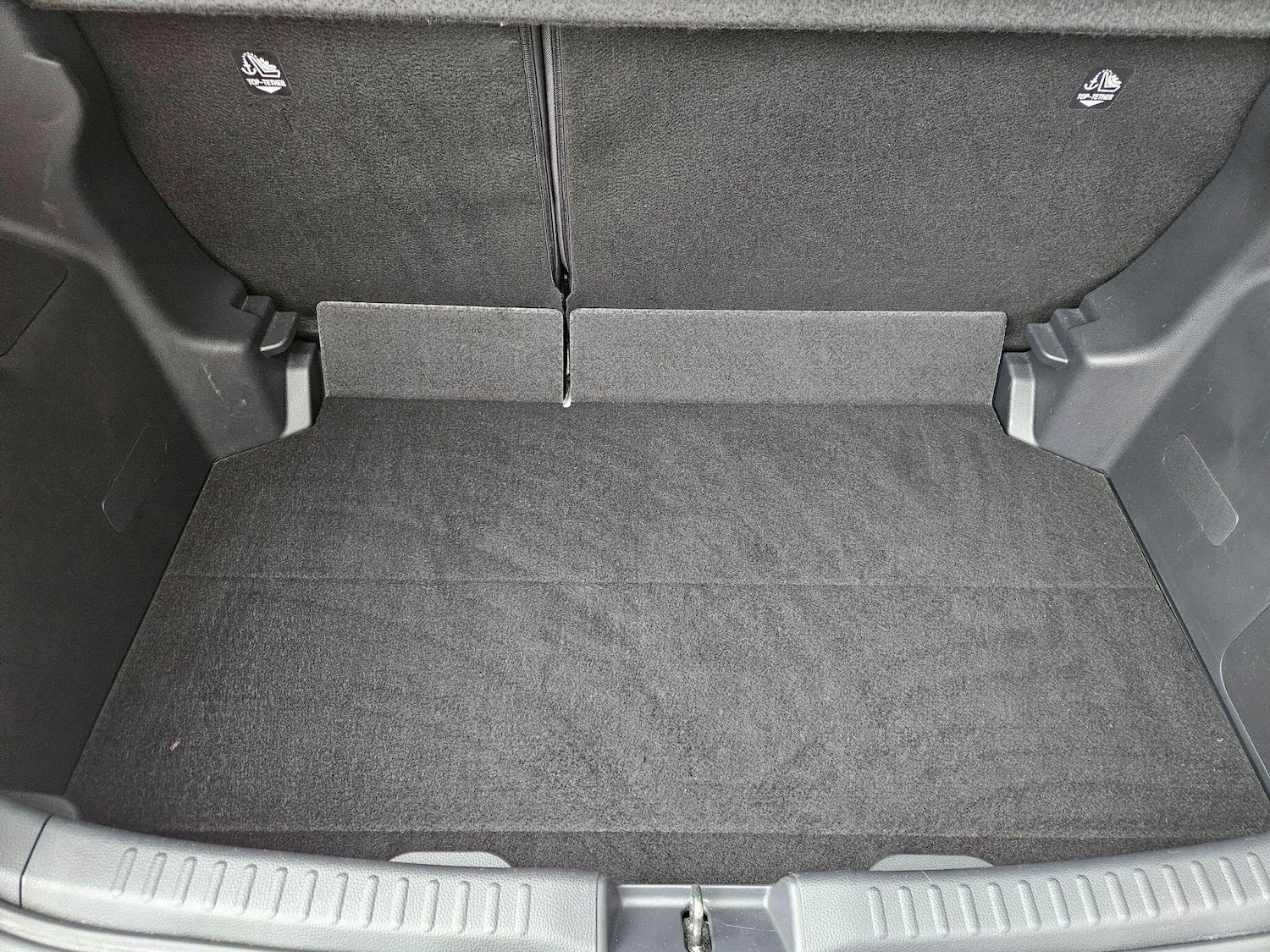 Used Mazda Mazda2 HYBRID 2023 for sale - 77957138: Photo 10