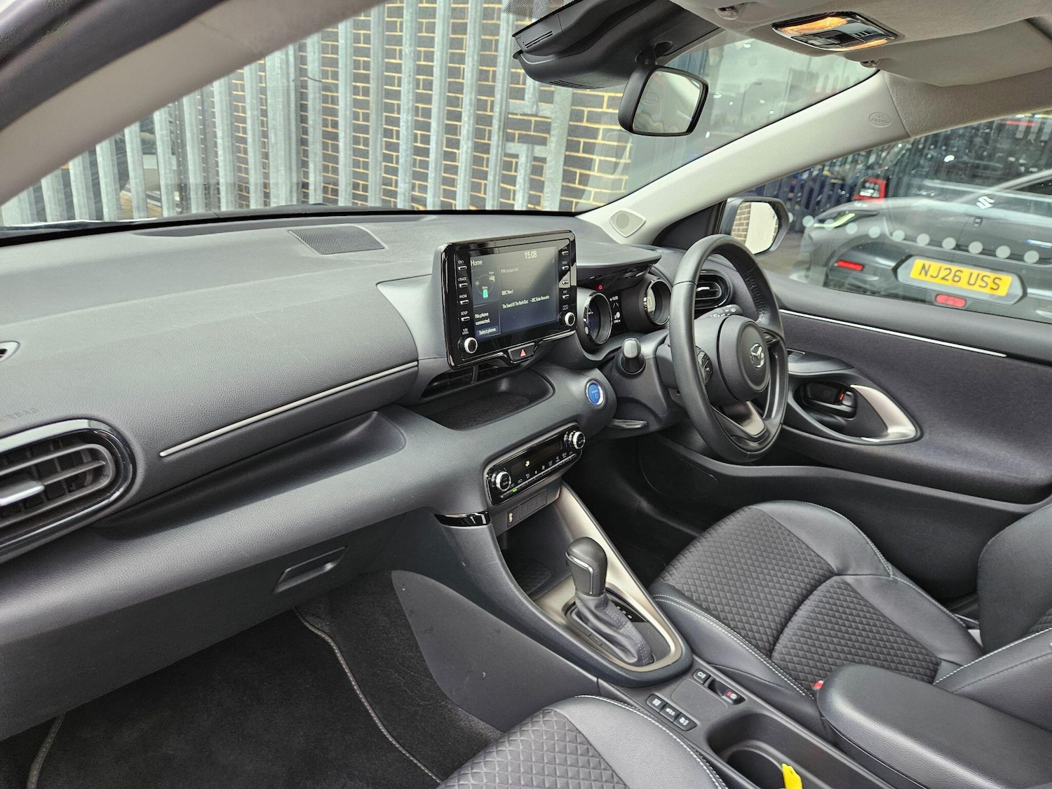 Used Mazda Mazda2 HYBRID 2023 for sale - 77957138: Photo 13