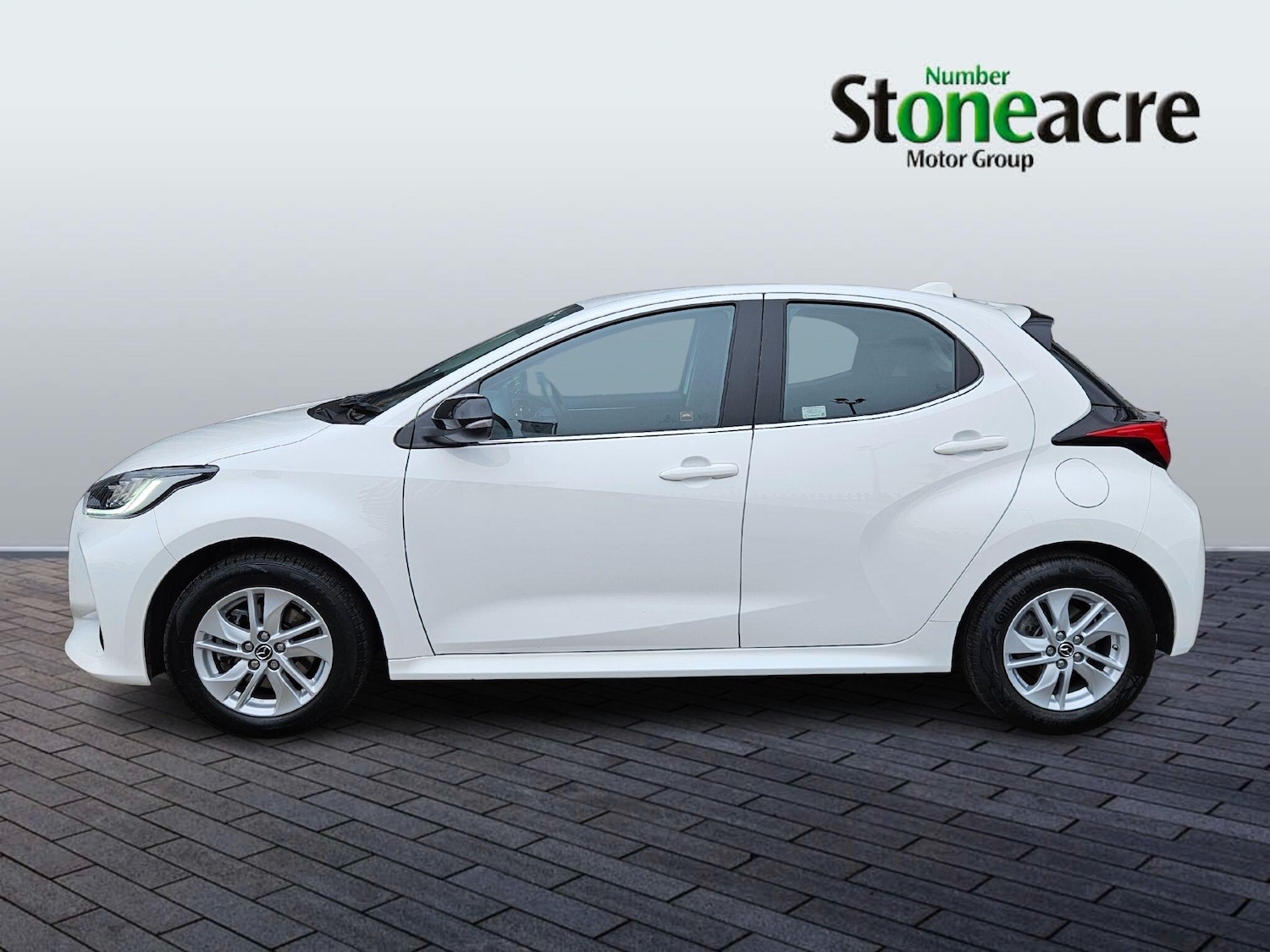 Used Mazda Mazda2 HYBRID 2023 for sale - 77957138: Photo 6