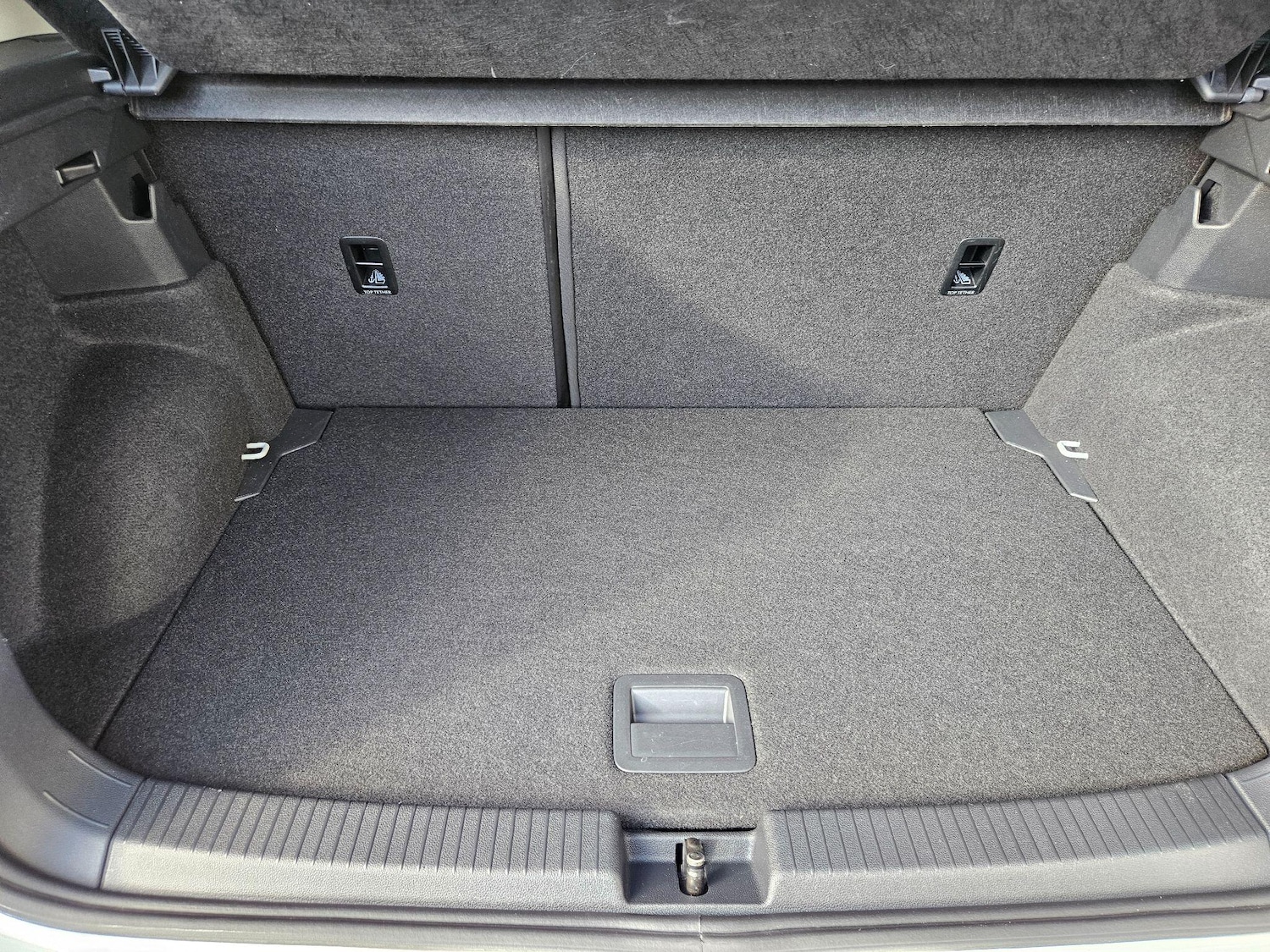 Used Volkswagen T-Cross 2023 for sale - 76424403: Photo 10