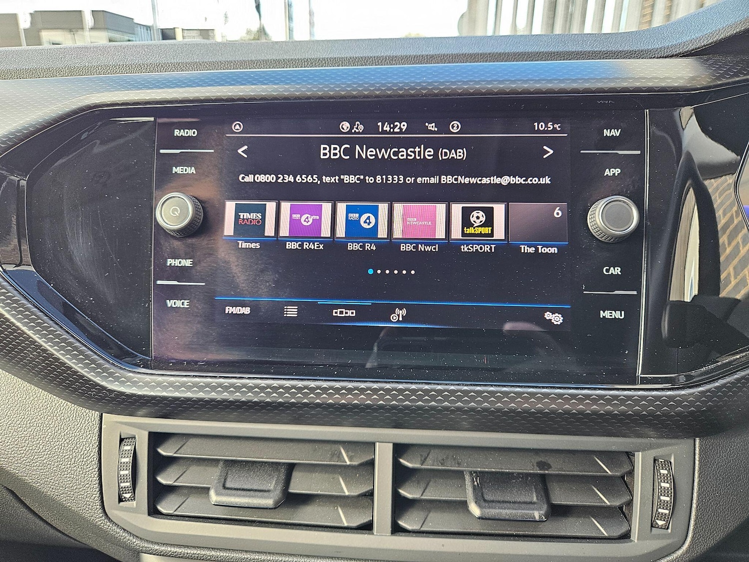 Used Volkswagen T-Cross 2023 for sale - 76424403: Photo 16