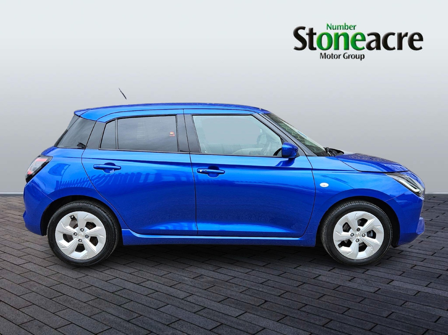 Used Suzuki Swift for sale - 77970183: Photo 2