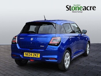 Used Suzuki Swift 2024 for sale - 77970183: Photo