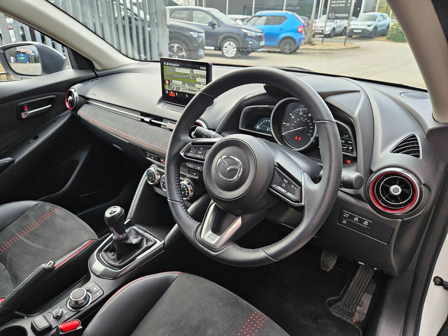 Used Mazda Mazda2 2024 for sale - 77978054: Photo 11