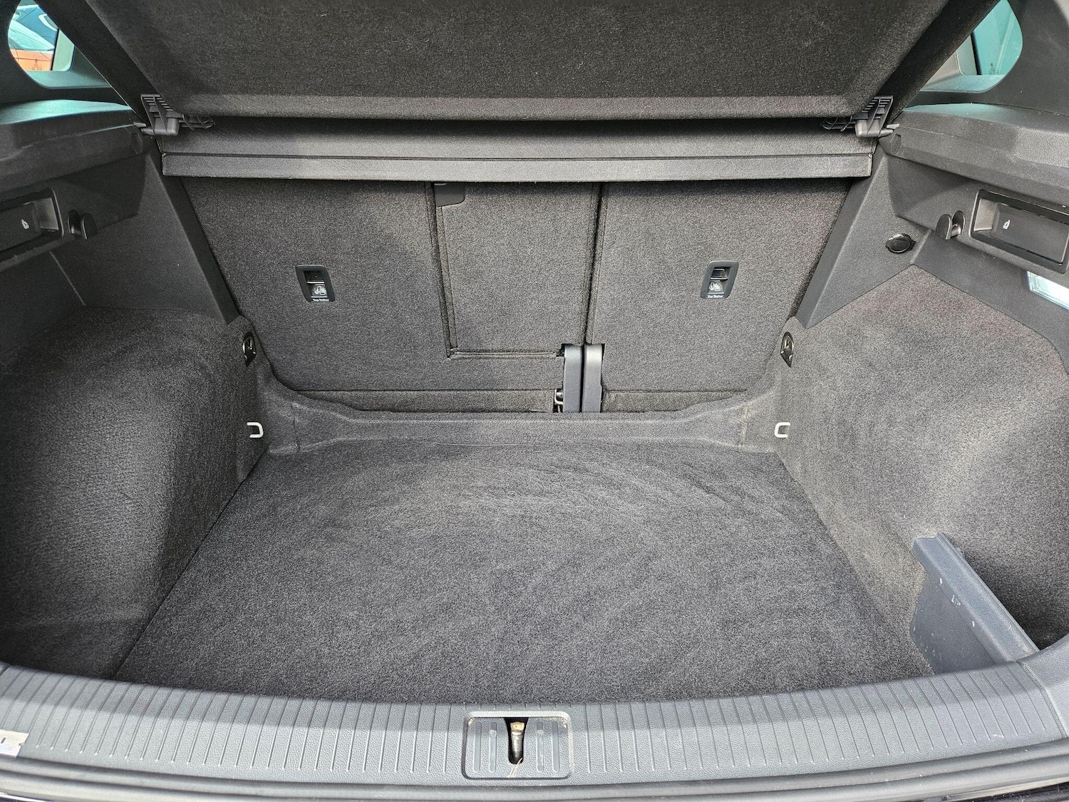 Used Volkswagen Tiguan 2023 for sale - 76572389: Photo 10