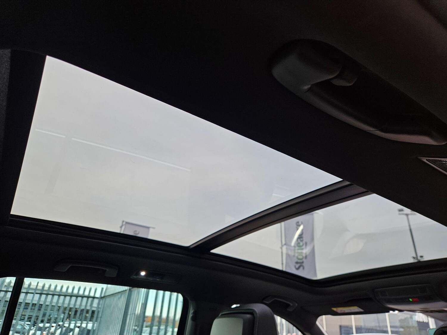 Used Volkswagen Tiguan 2023 for sale - 76572389: Photo 17