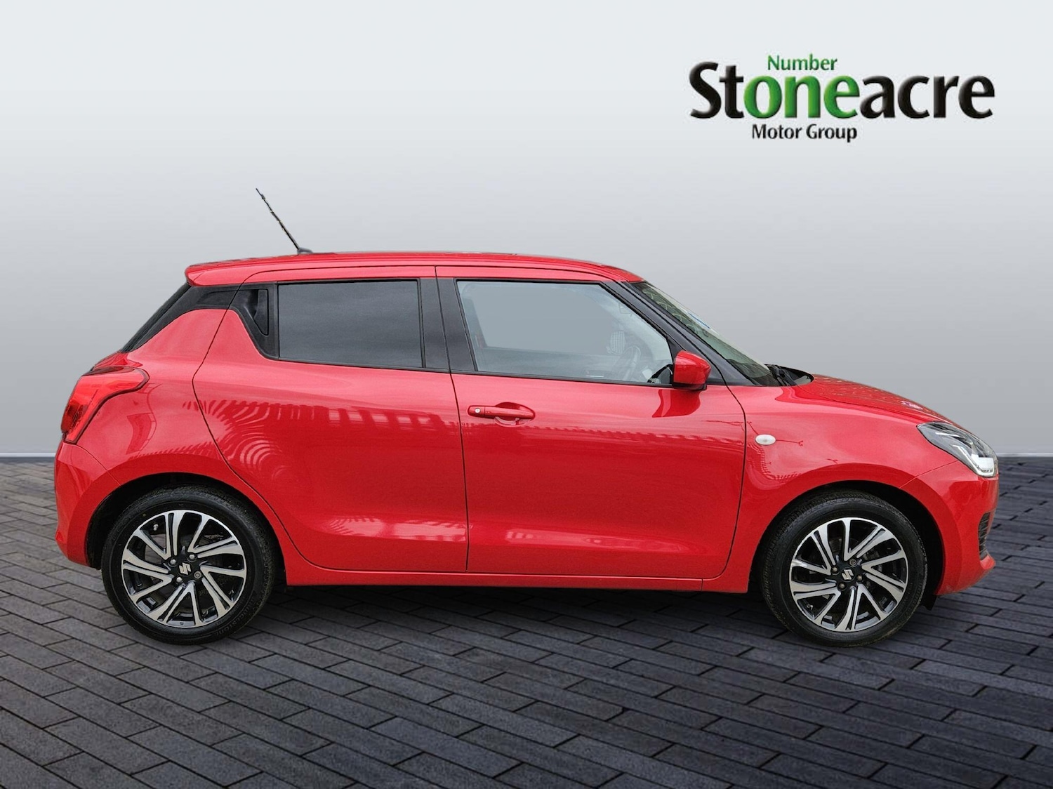 Used Suzuki Swift 2023 for sale - 77892778: Photo 2