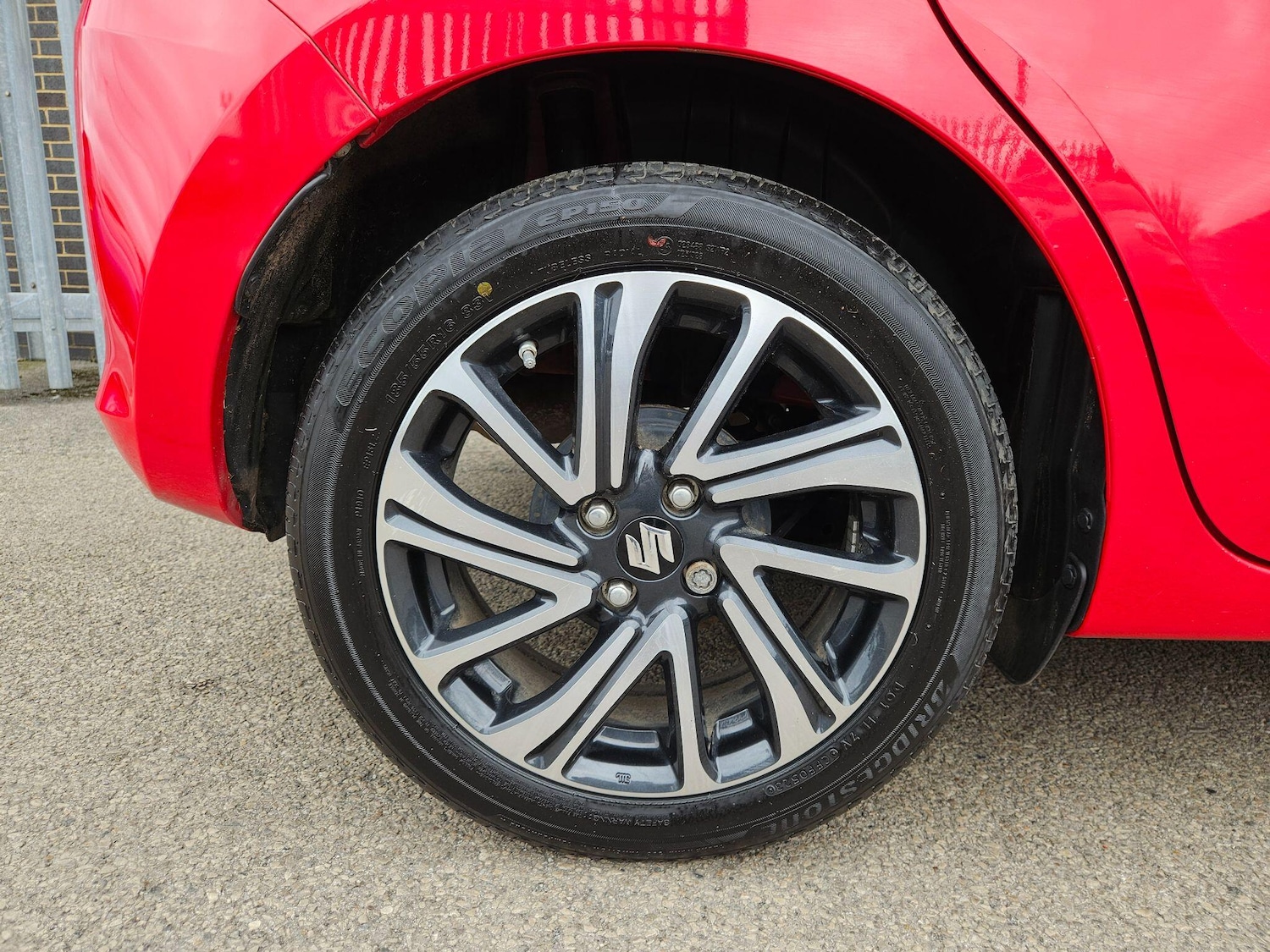 Used Suzuki Swift 2023 for sale - 77892778: Photo 9