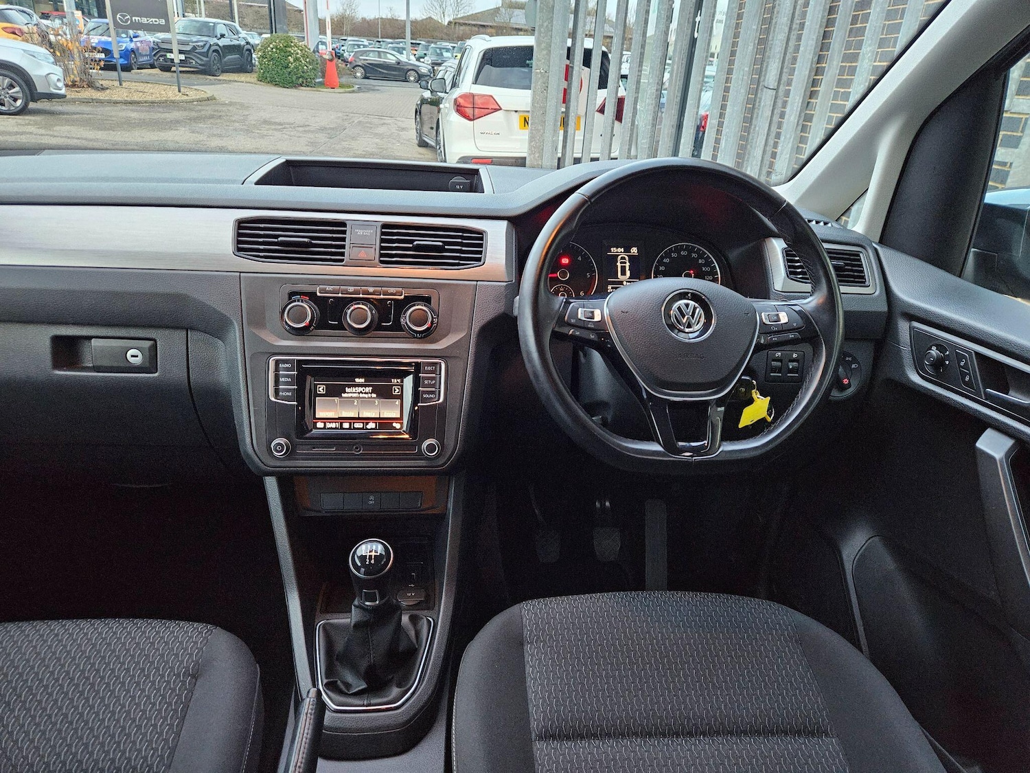 Used Volkswagen Caddy Maxi Life 2018 for sale - 77633004: Photo 16