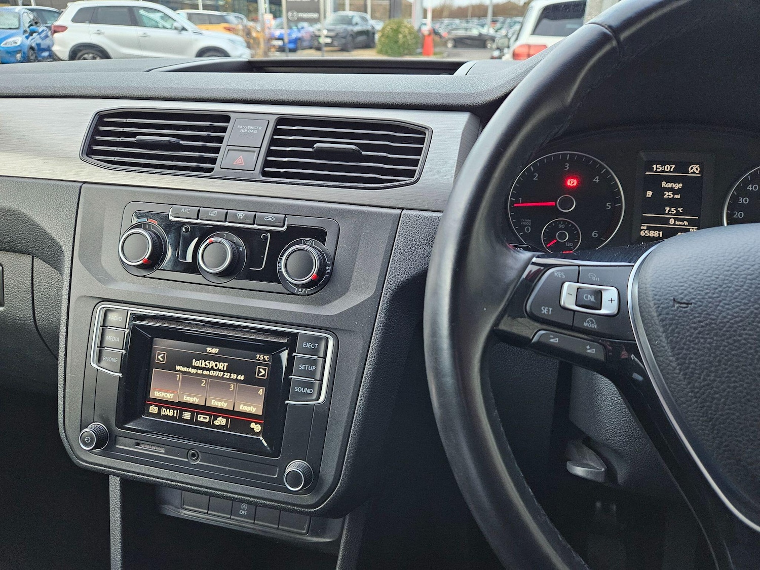 Used Volkswagen Caddy Maxi Life 2018 for sale - 77633004: Photo 19