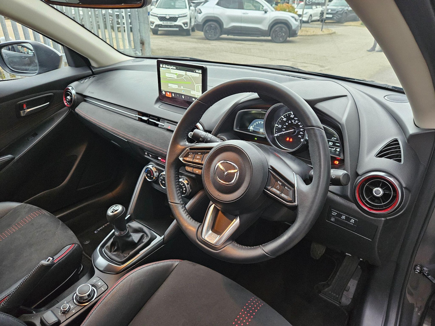 Used Mazda Mazda2 for sale - 77330349: Photo 11