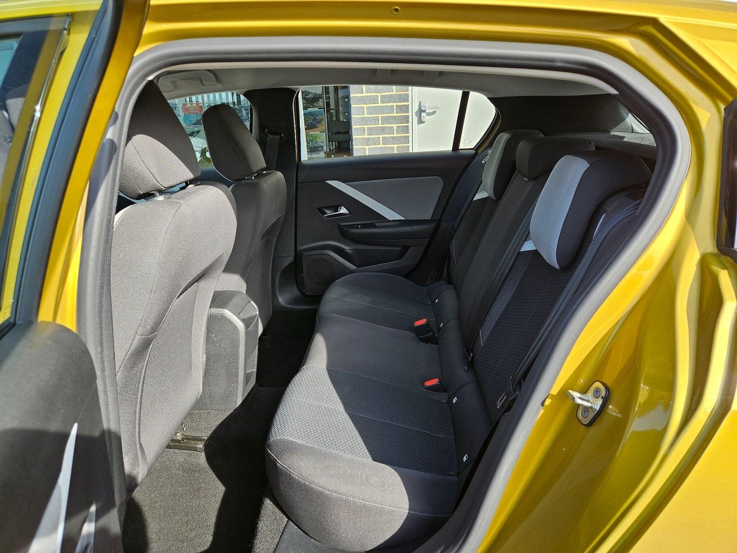 Used Vauxhall Astra 2023 for sale - 77970350: Photo 18