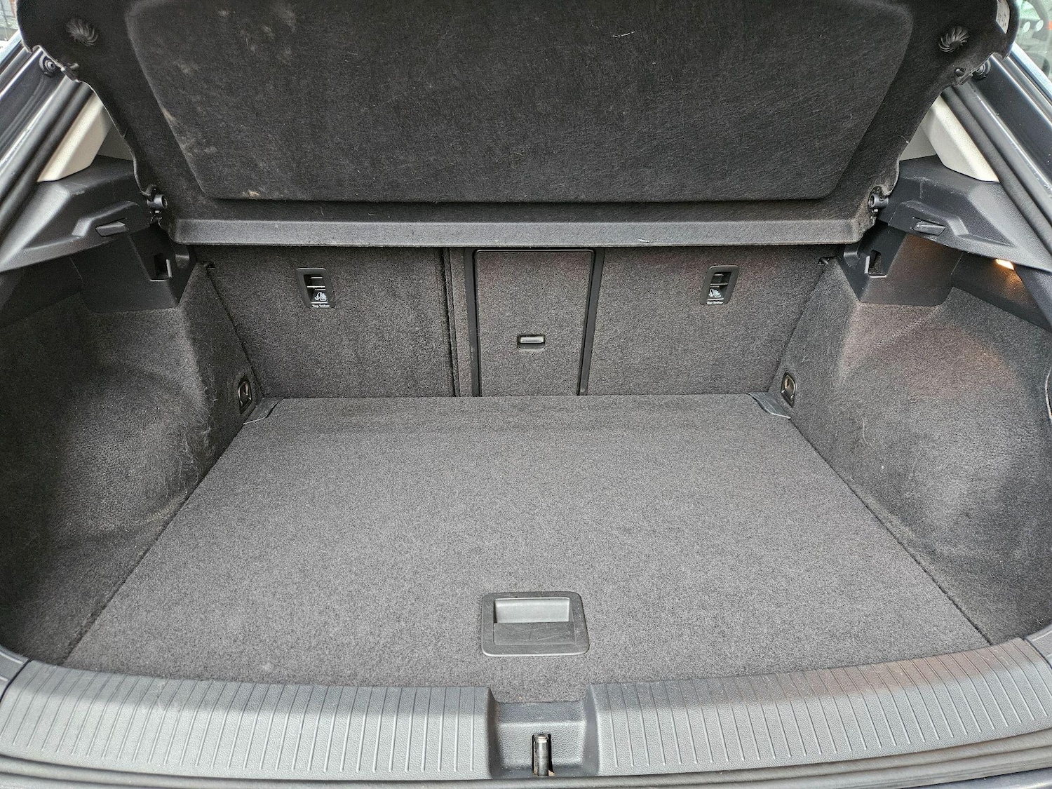 Used Volkswagen T-Roc 2019 for sale - 77109638: Photo 10