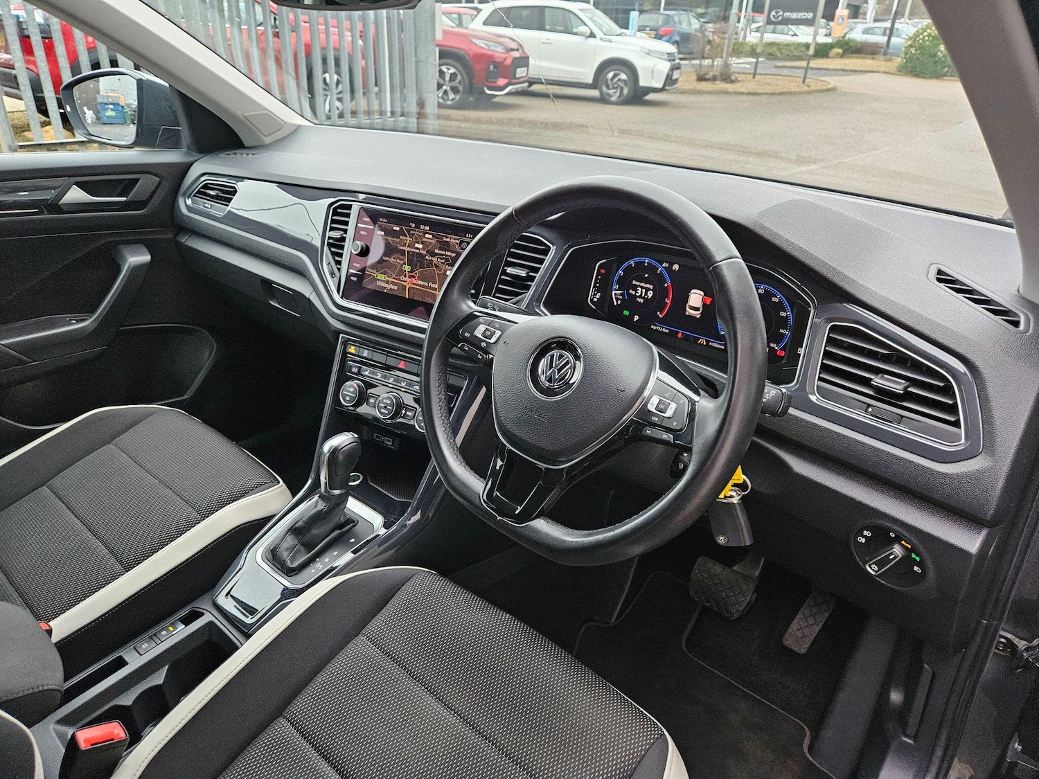 Used Volkswagen T-Roc 2019 for sale - 77109638: Photo 11