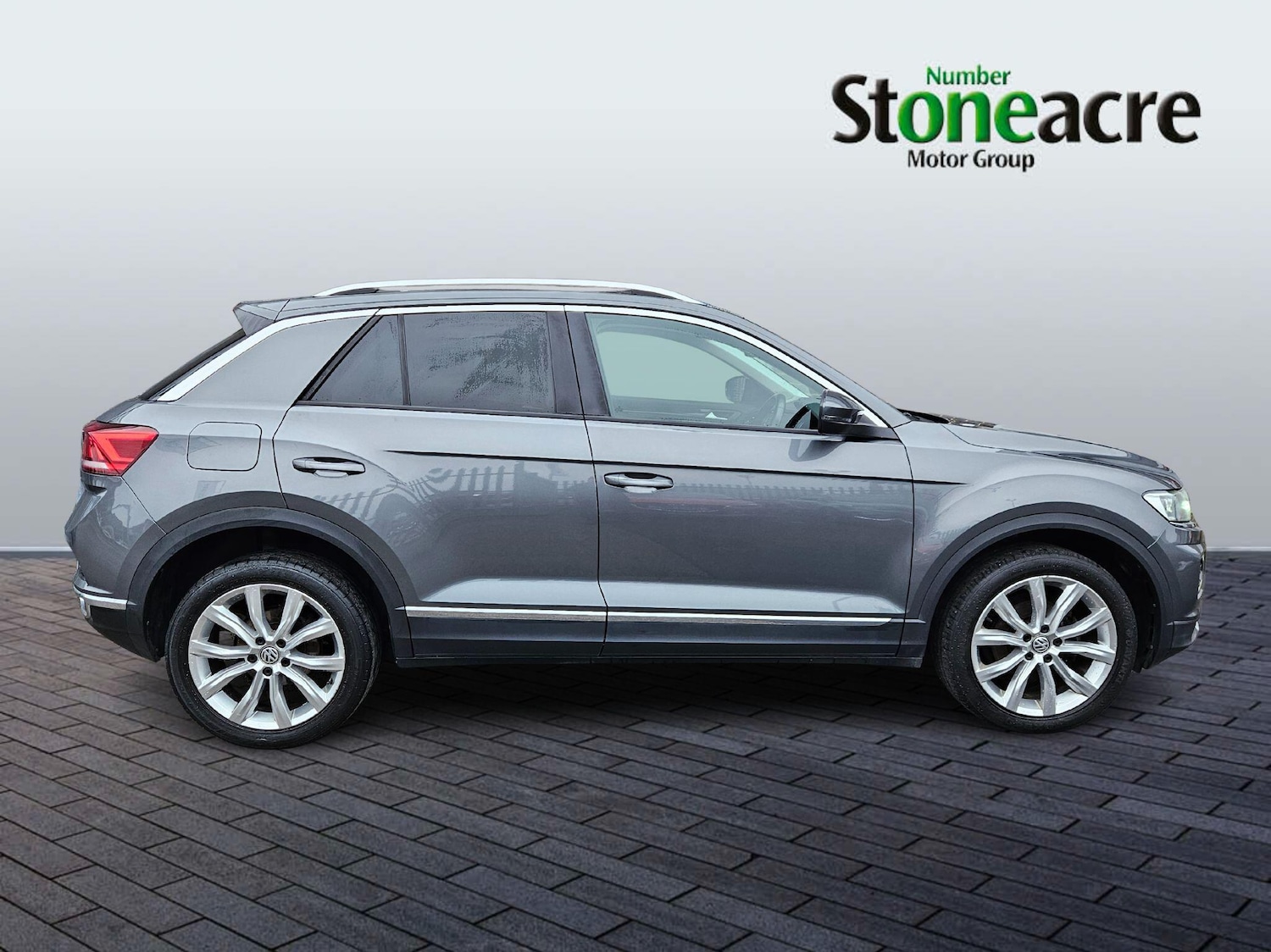 Used Volkswagen T-Roc 2019 for sale - 77109638: Photo 2