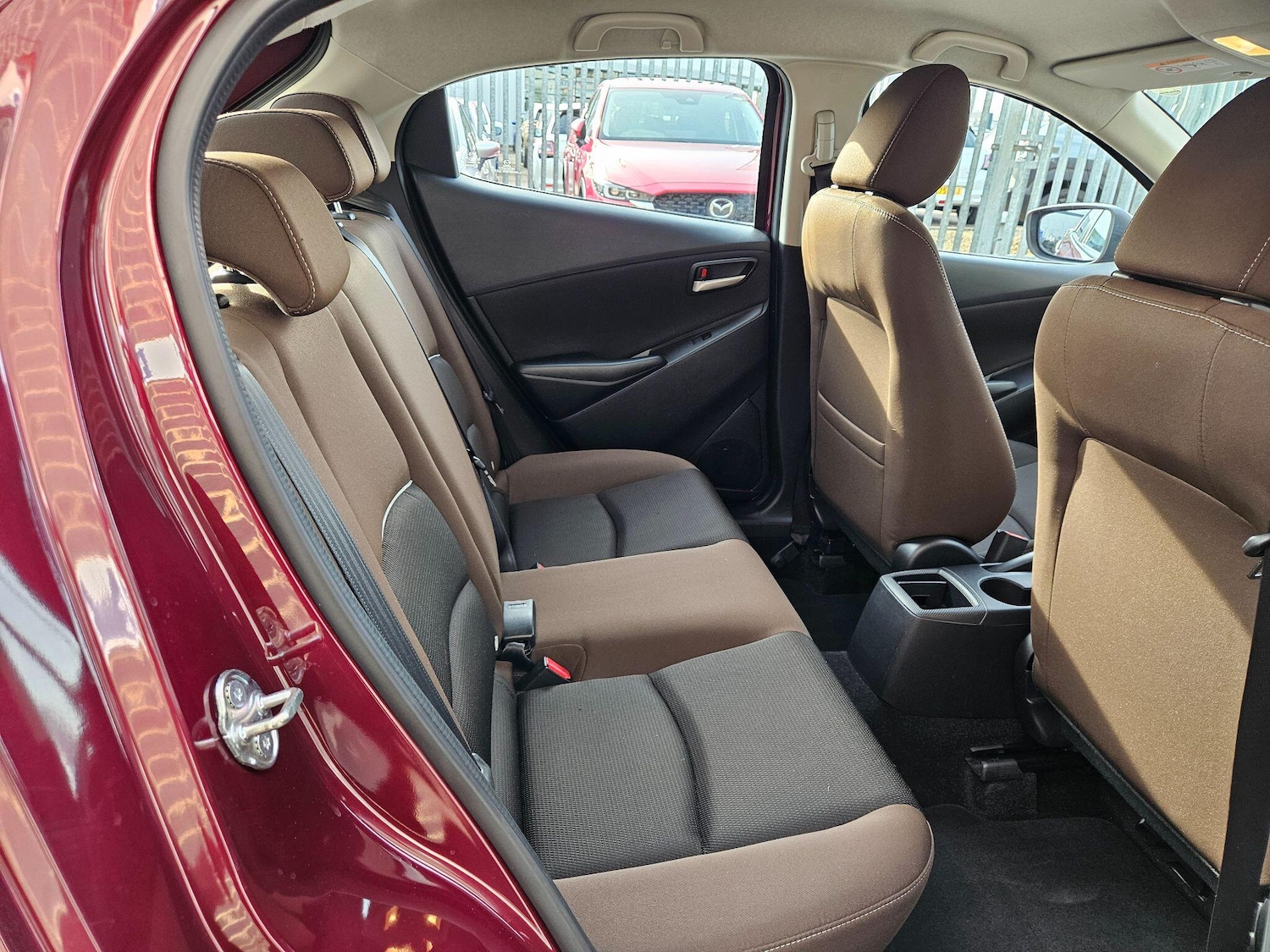 Used Mazda Mazda2 2021 for sale - 77969881: Photo 17