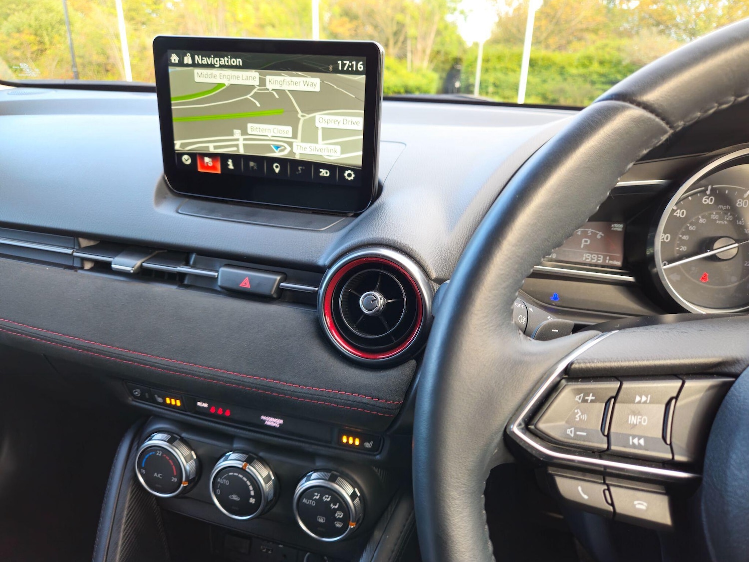 Used Mazda Mazda2 2024 for sale - 76839971: Photo 15