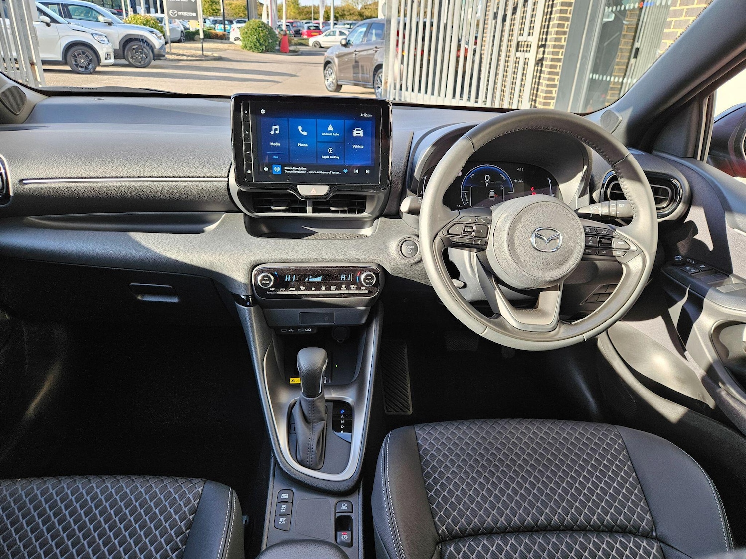 Used Mazda Mazda2 HYBRID 2025 for sale - 76549700: Photo 12