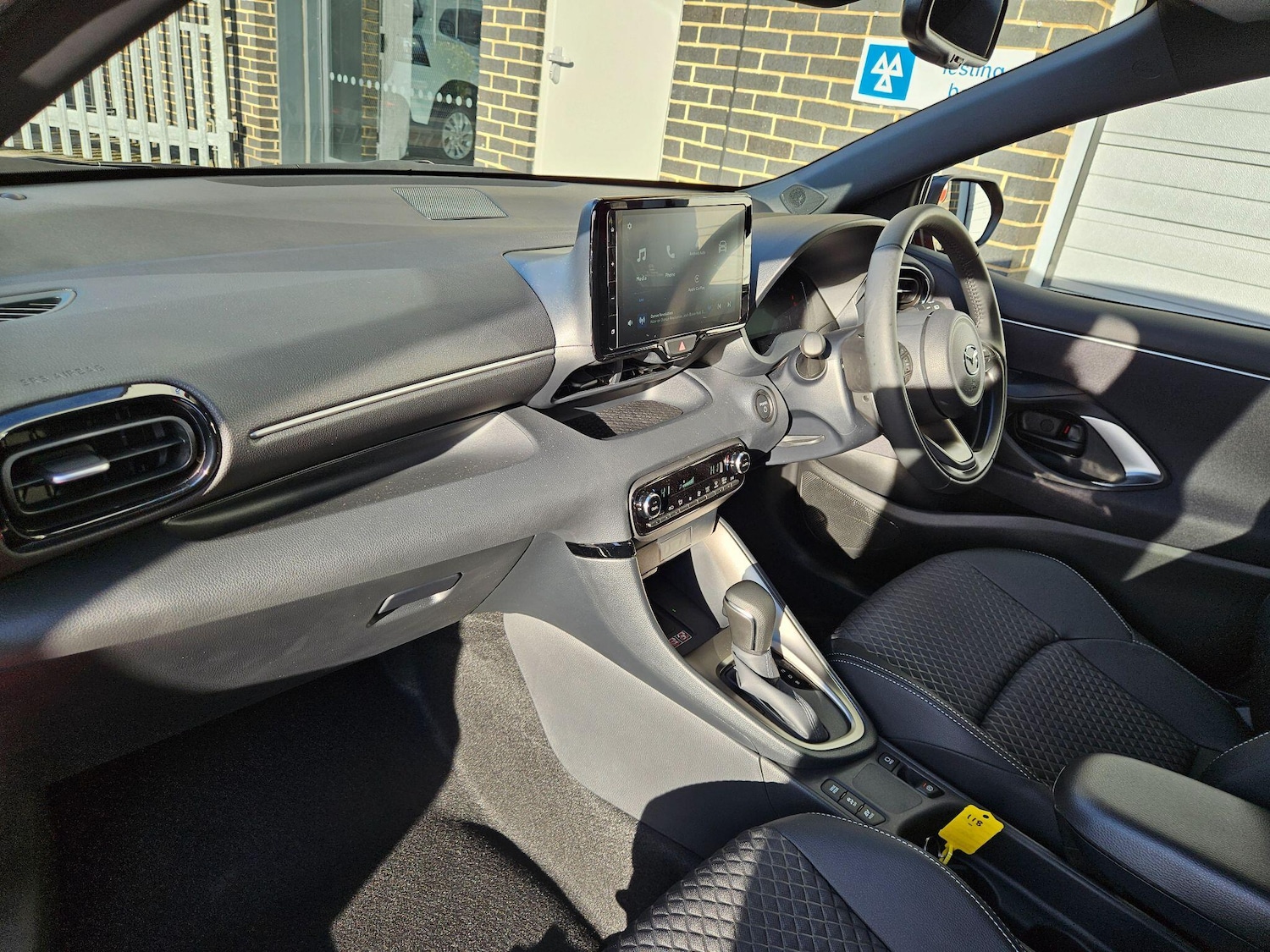 Used Mazda Mazda2 HYBRID 2025 for sale - 76549700: Photo 13