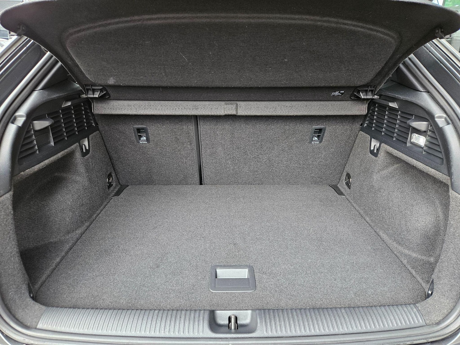 Used Audi Q2 for sale - 76997895: Photo 10