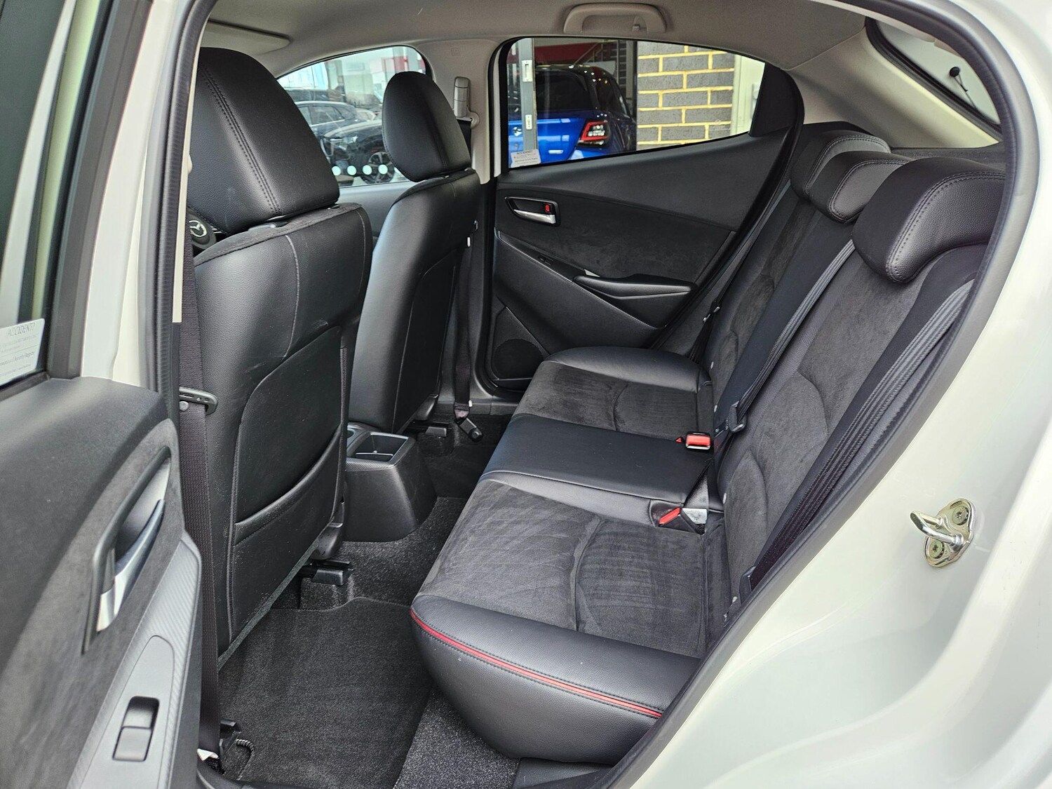 Used Mazda Mazda2 2024 for sale - 78157412: Photo 18