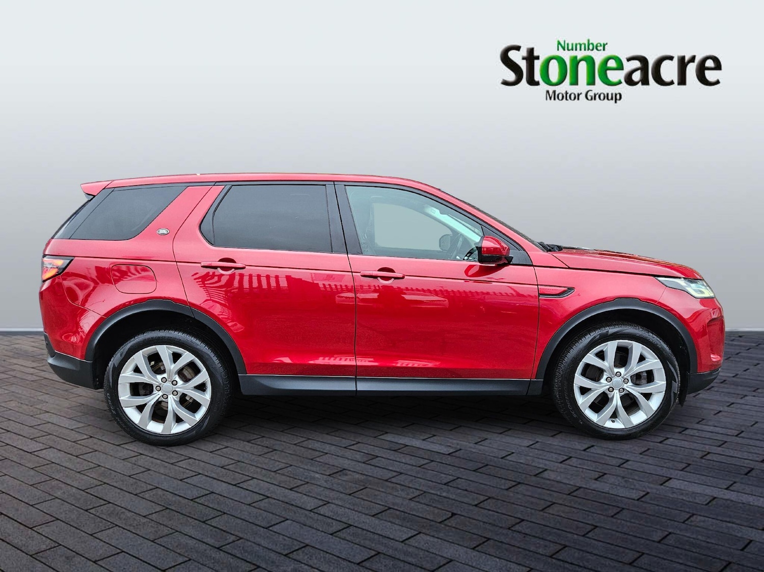 Used Land Rover Discovery Sport 2020 for sale - 76839694: Photo 2