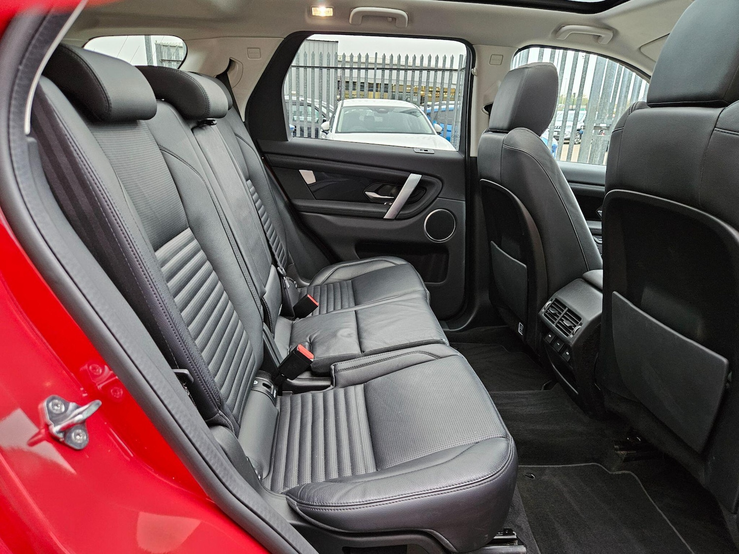 Used Land Rover Discovery Sport 2020 for sale - 76839694: Photo 20