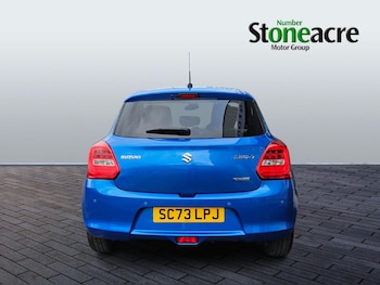 Used Suzuki Swift 2024 for sale - 77109798: Photo