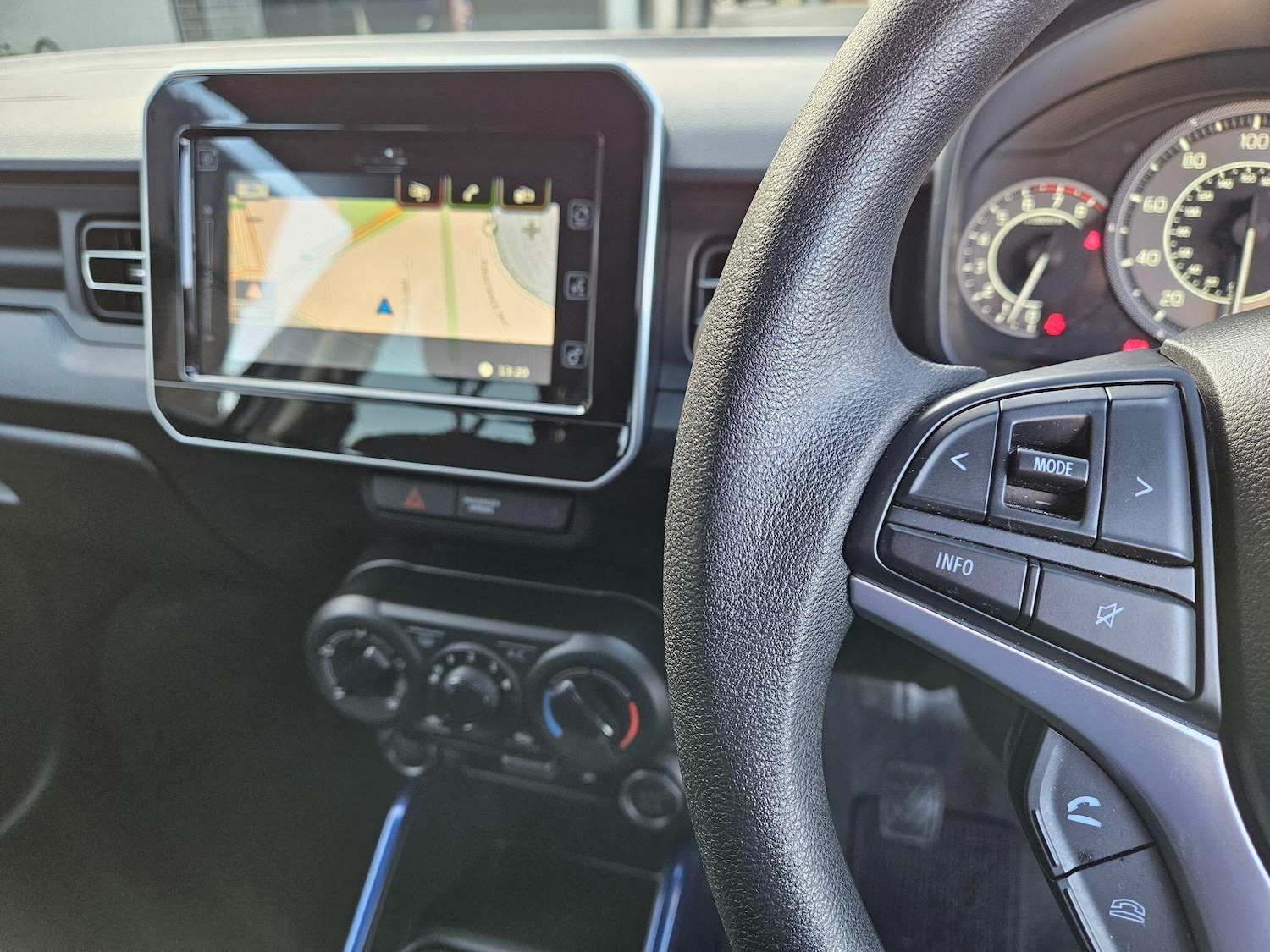 Used Suzuki Ignis 2023 for sale - 77255139: Photo 15