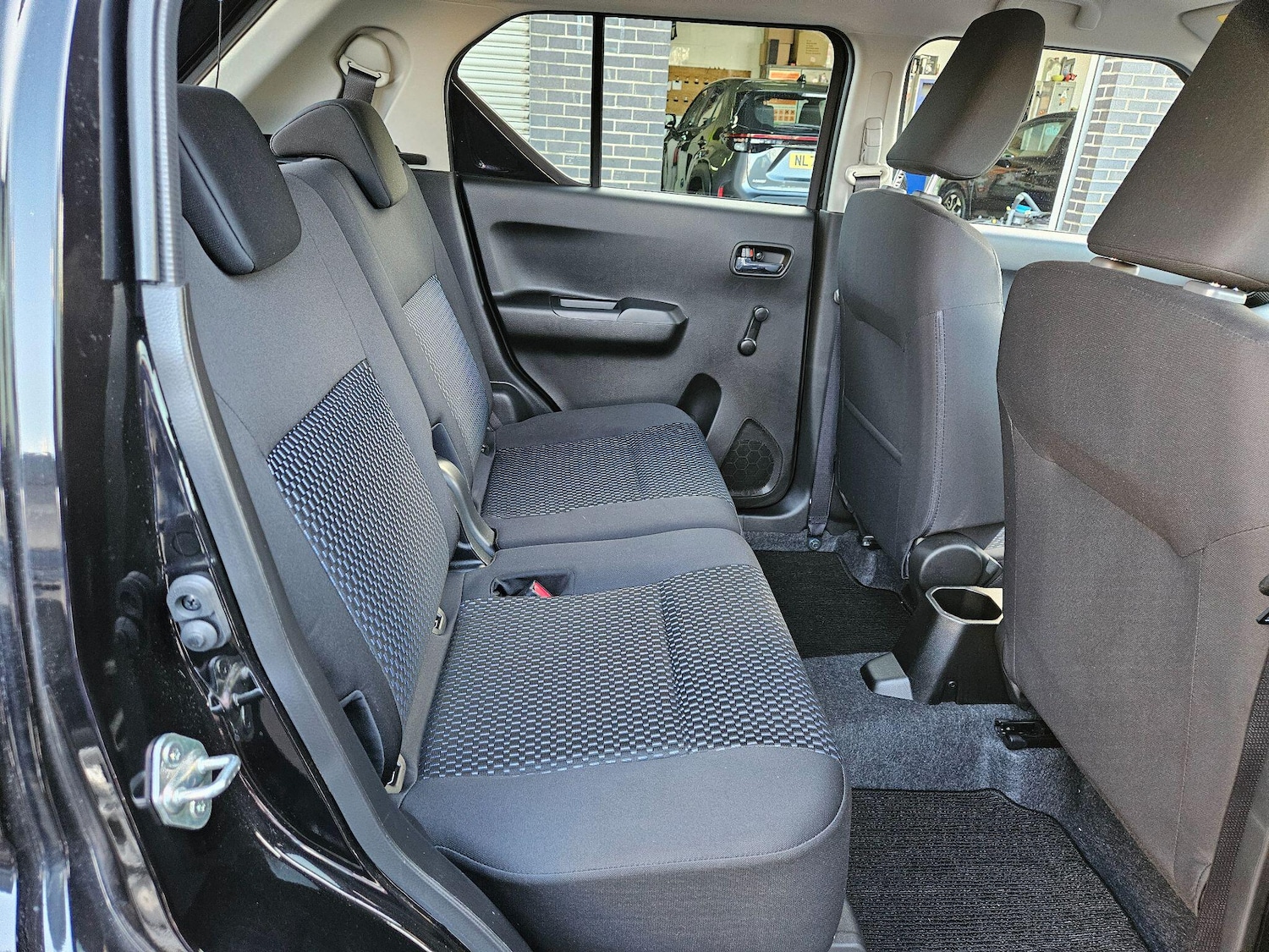 Used Suzuki Ignis 2023 for sale - 77255139: Photo 17