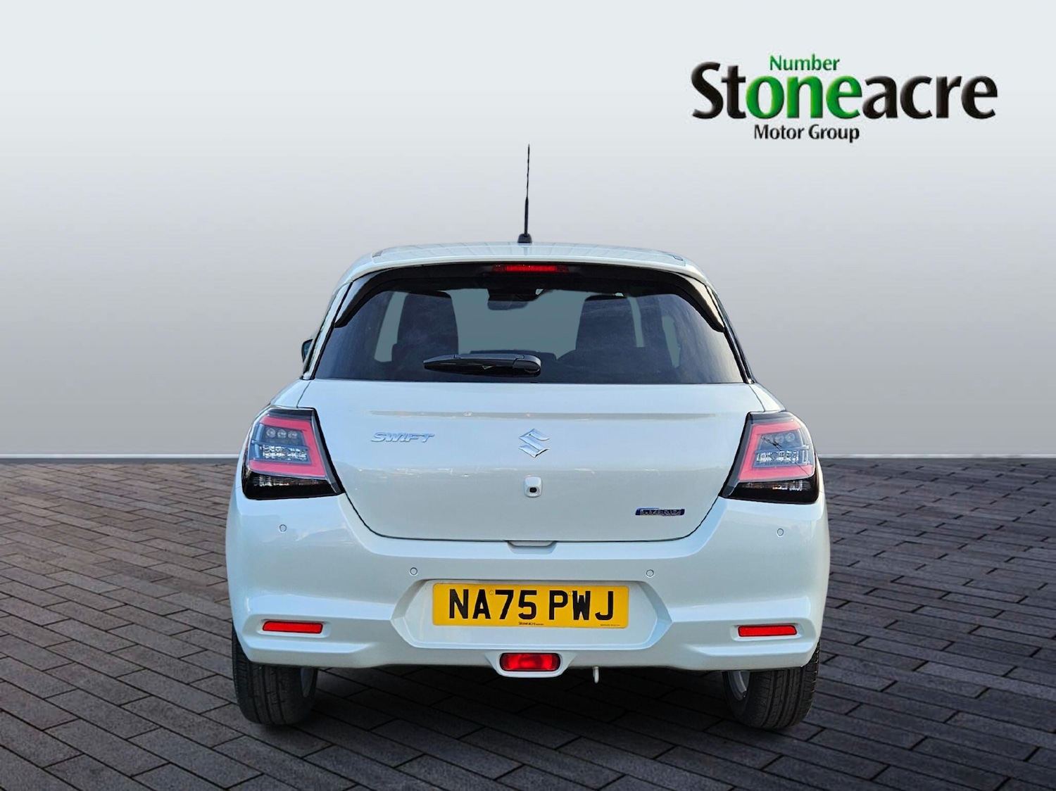 Used Suzuki Swift for sale - 77724252: Photo 4