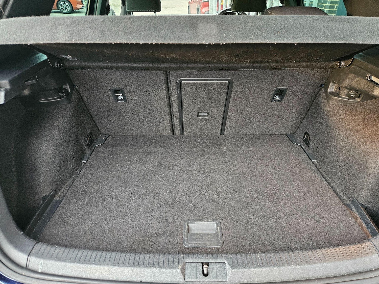 Used Volkswagen Golf 2017 for sale - 76839502: Photo 9