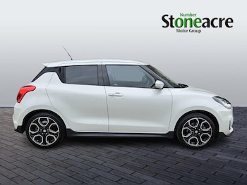 Used Suzuki Swift 2023 for sale - 79132496: Photo