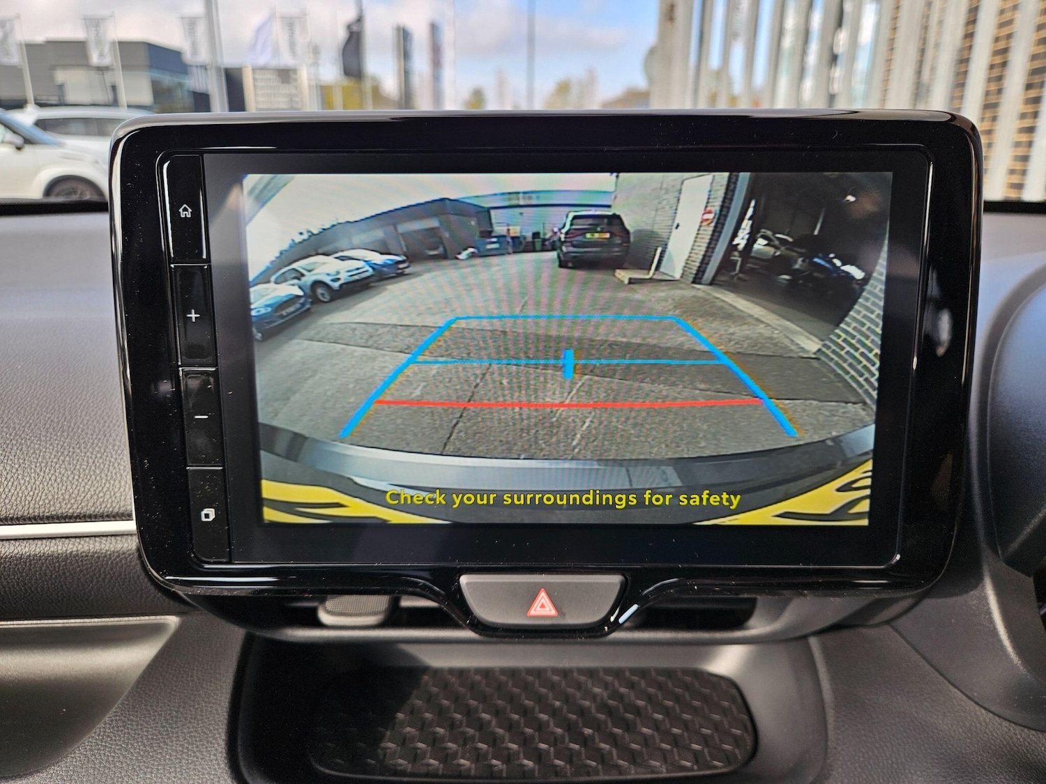 Used Mazda Mazda2 HYBRID 2025 for sale - 77290863: Photo 16