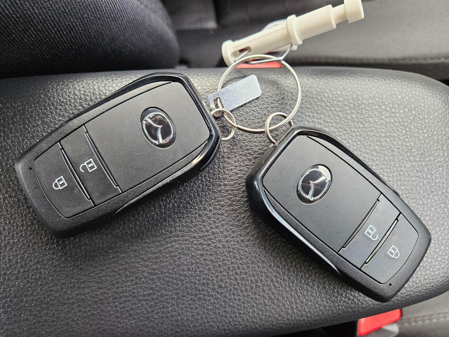 Used Mazda Mazda2 HYBRID 2025 for sale - 77290863: Photo 19