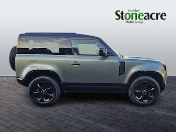 Used Land Rover Defender 2022 for sale - 77230370: Photo
