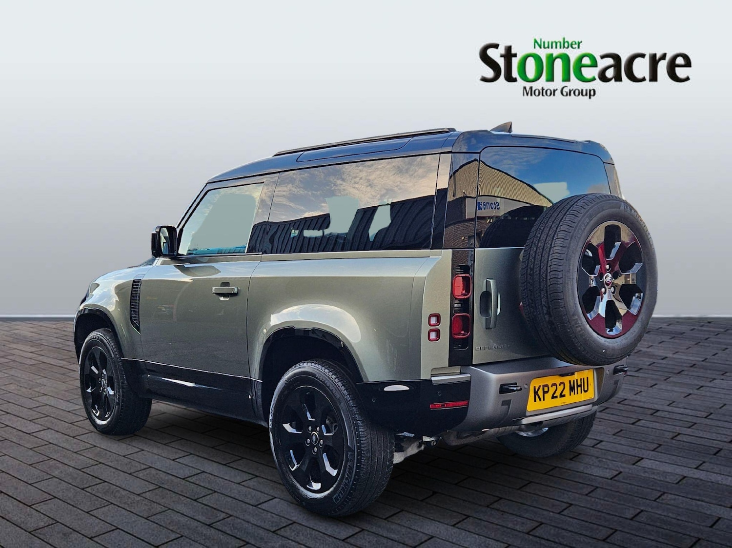 Used Land Rover Defender 2022 for sale - 77230370: Photo 5