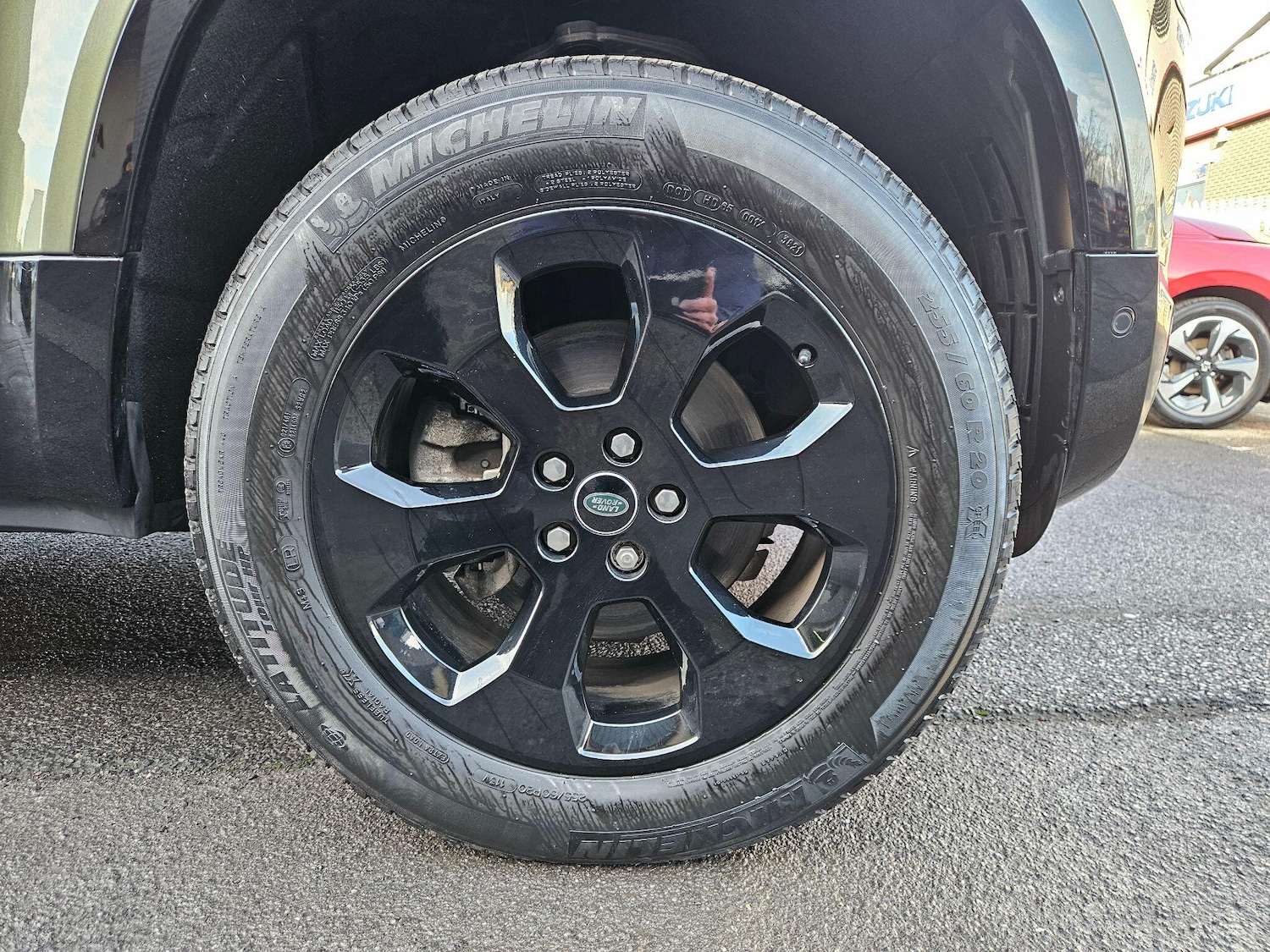 Used Land Rover Defender 2022 for sale - 77230370: Photo 9