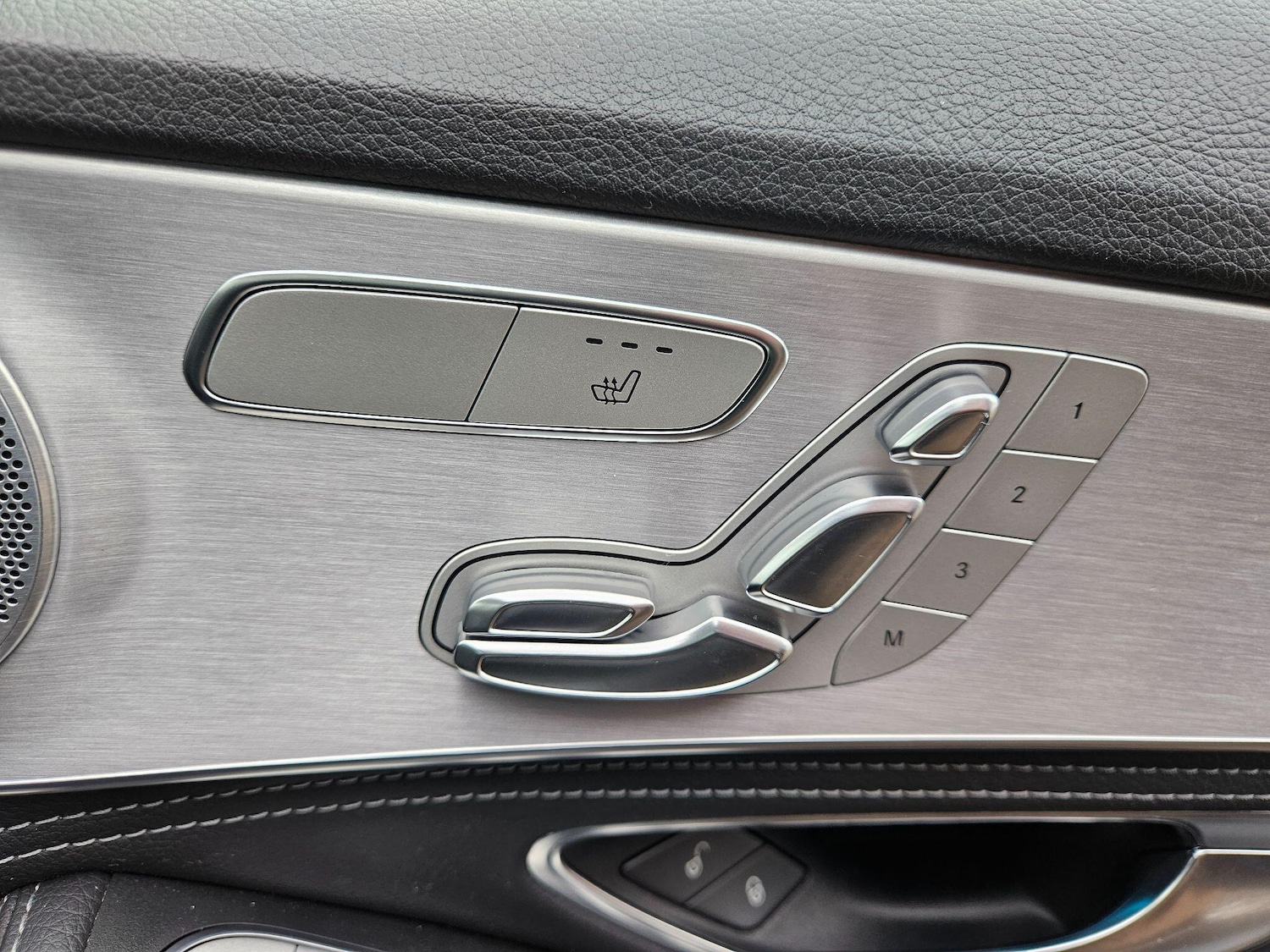 Used Mercedes-Benz C Class 2015 for sale - 77425911: Photo 18