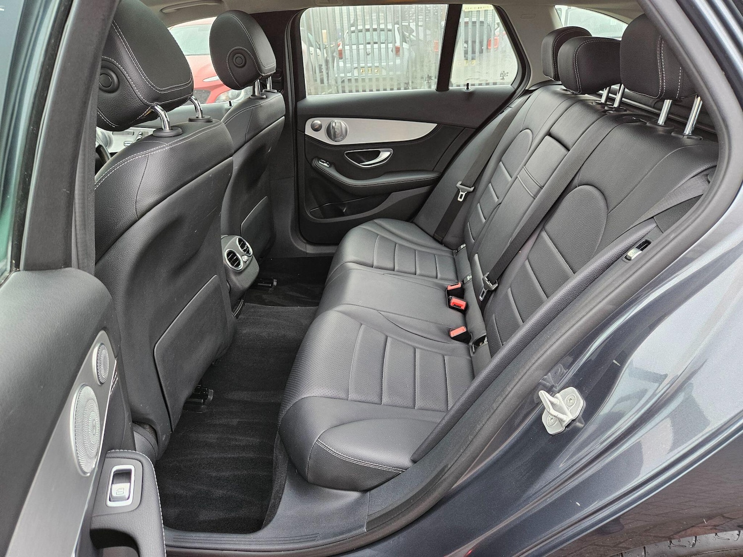 Used Mercedes-Benz C Class 2015 for sale - 77425911: Photo 21