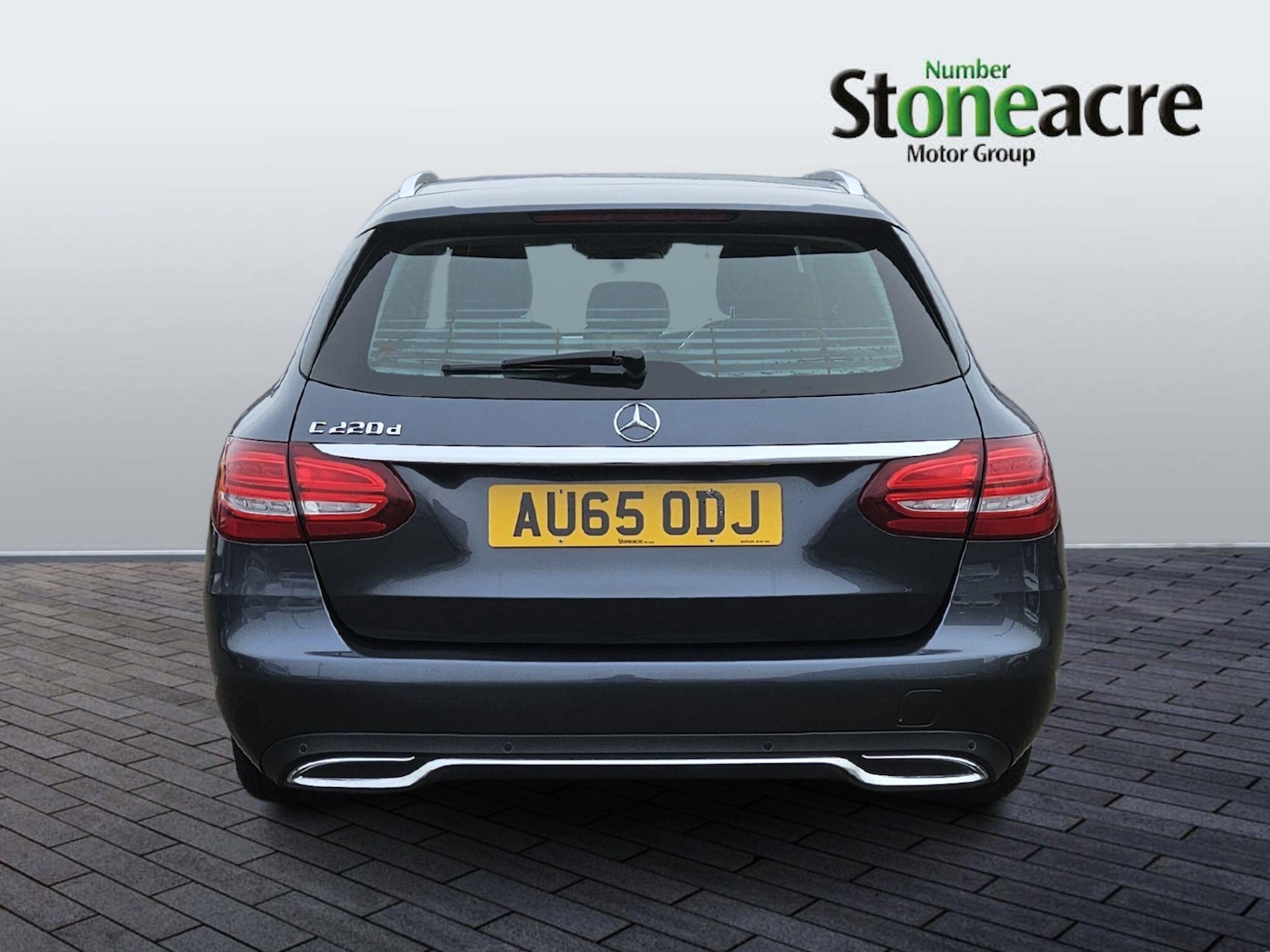 Used Mercedes-Benz C Class 2015 for sale - 77425911: Photo 4