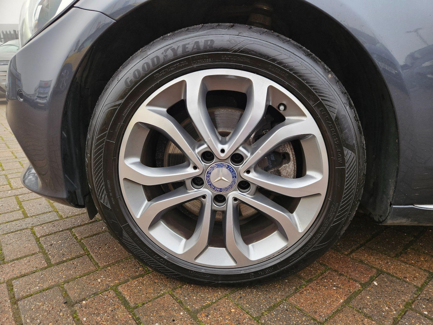 Used Mercedes-Benz C Class 2015 for sale - 77425911: Photo 9