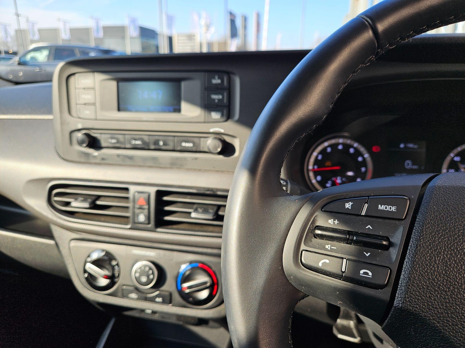 Used Hyundai i10 2021 for sale - 77783087: Photo 15