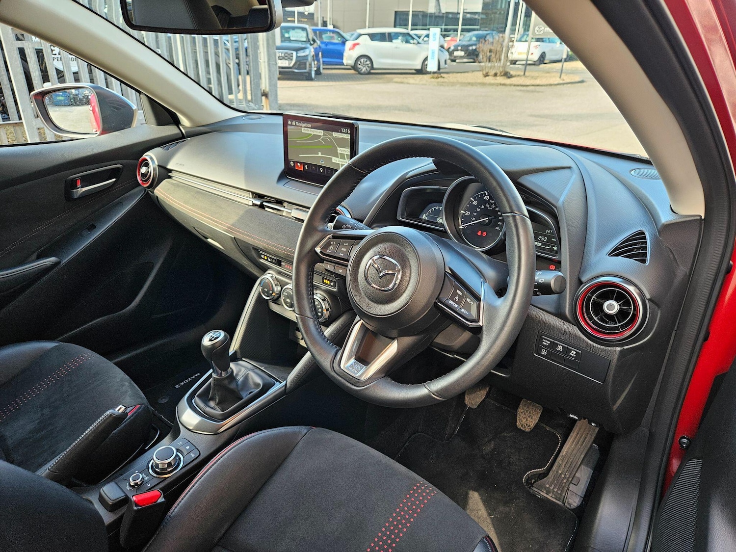 Used Mazda Mazda2 2023 for sale - 77768939: Photo 11